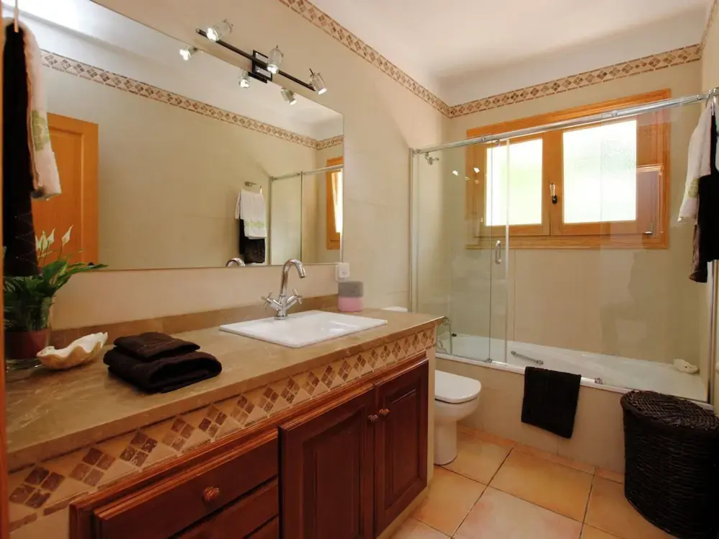 Villa in Mallorca With Private Pool