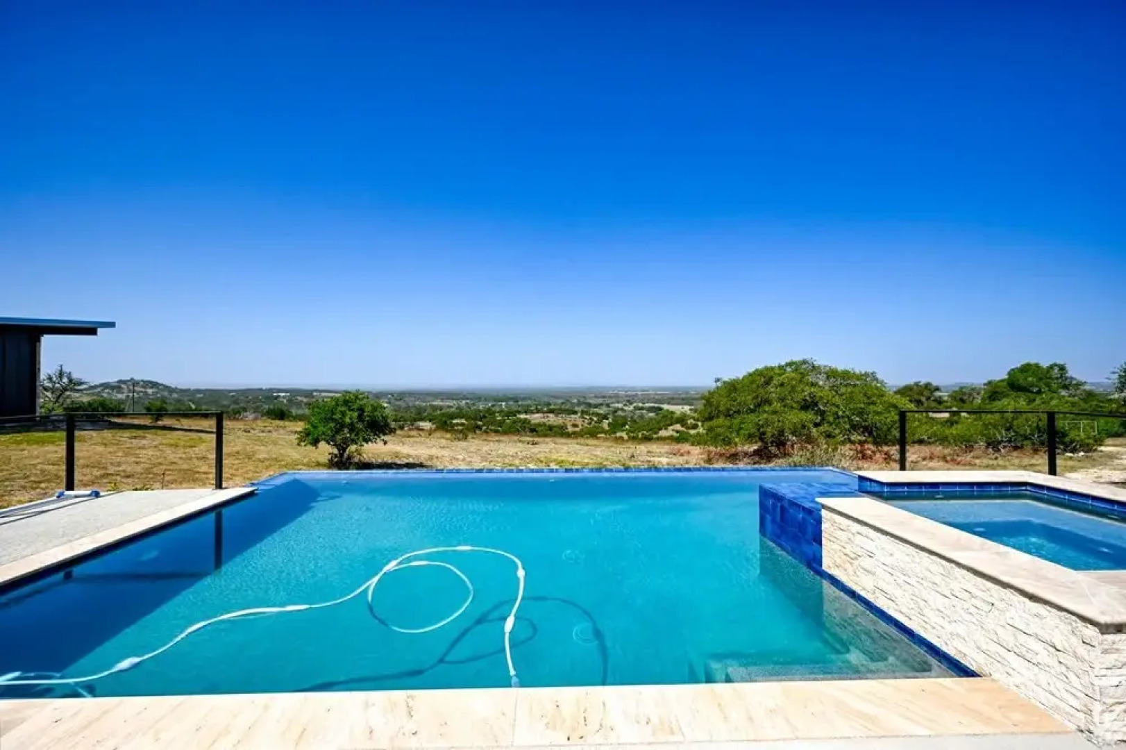 Luxury Villa-stargazing Views-infinity Pool and Hot Tub!