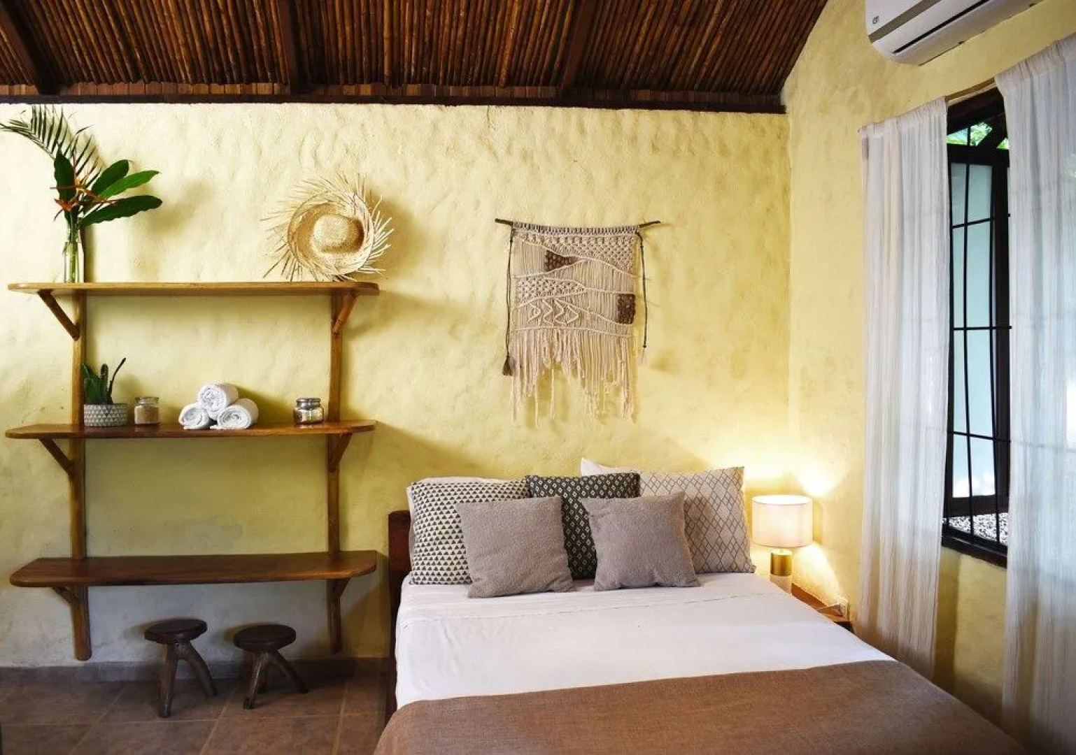 Pachamama Tropical Garden Lodge