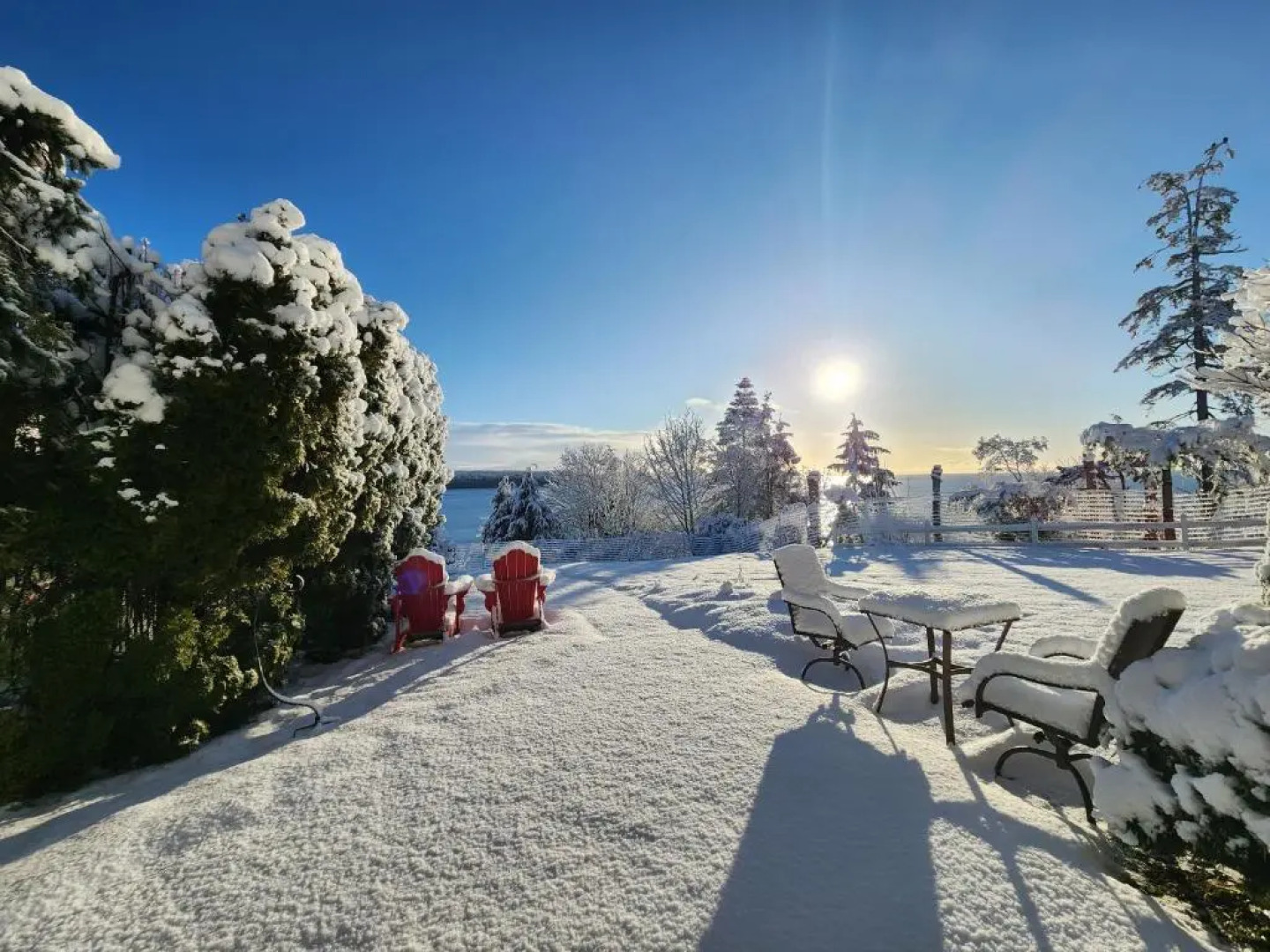 Stunning Ocean Mountain View 3 BR Suite