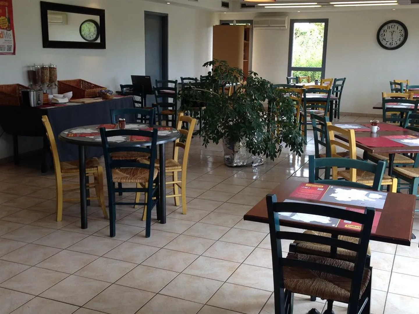 Hôtel & Résidence Sarcelles