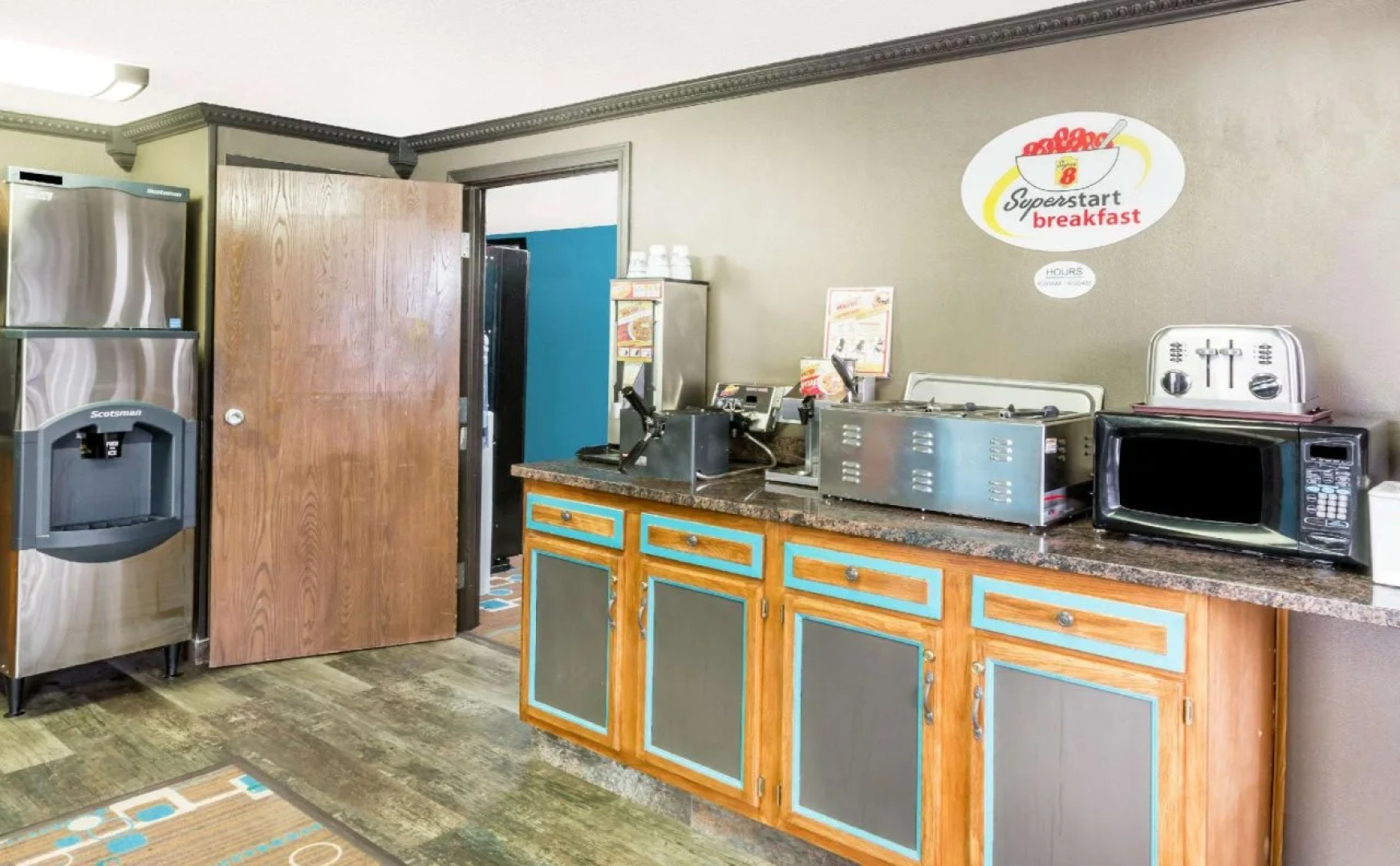 Super 8 By Wyndham Spencer