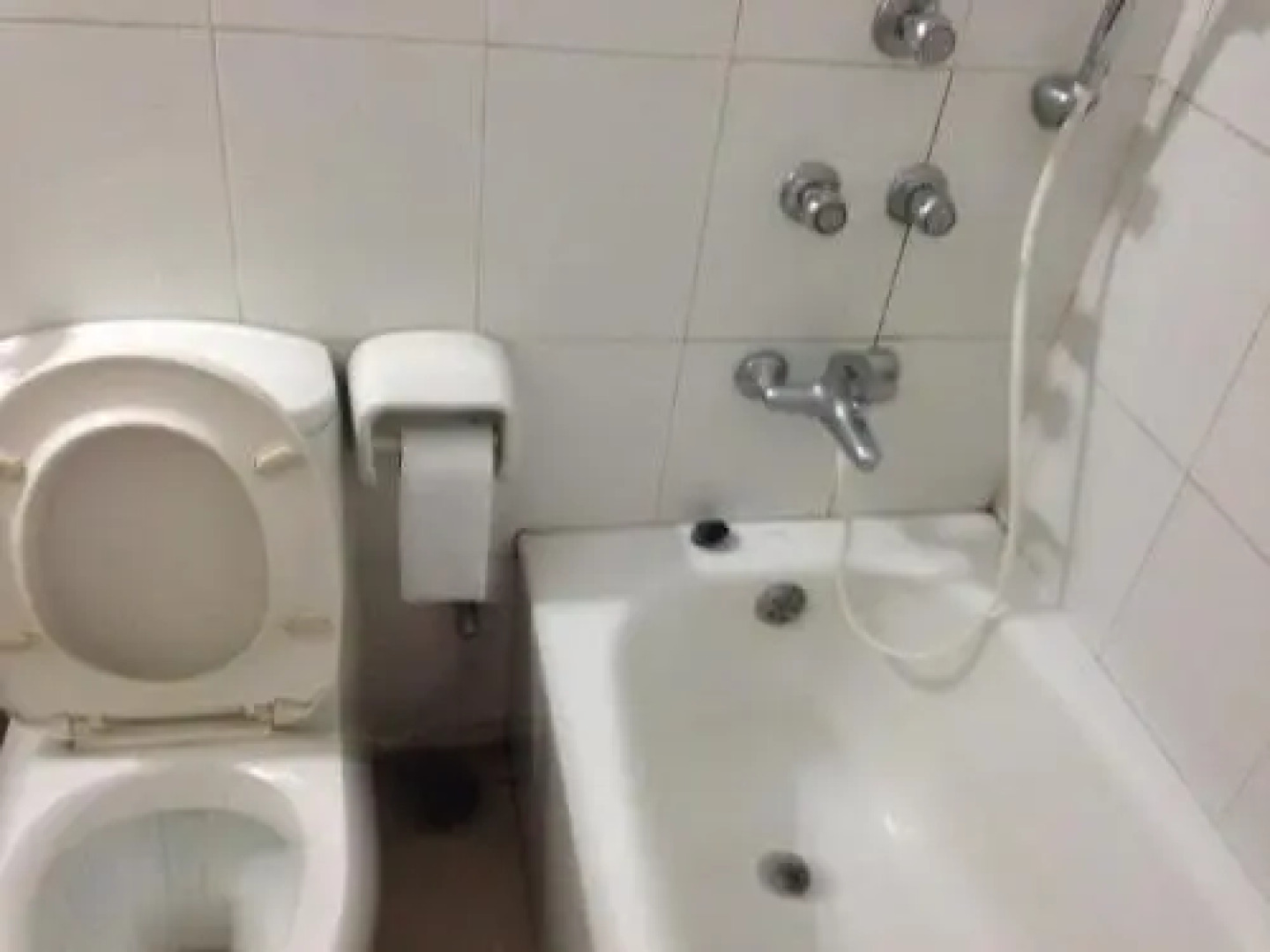 Red Chillies Restaurant and Guest house