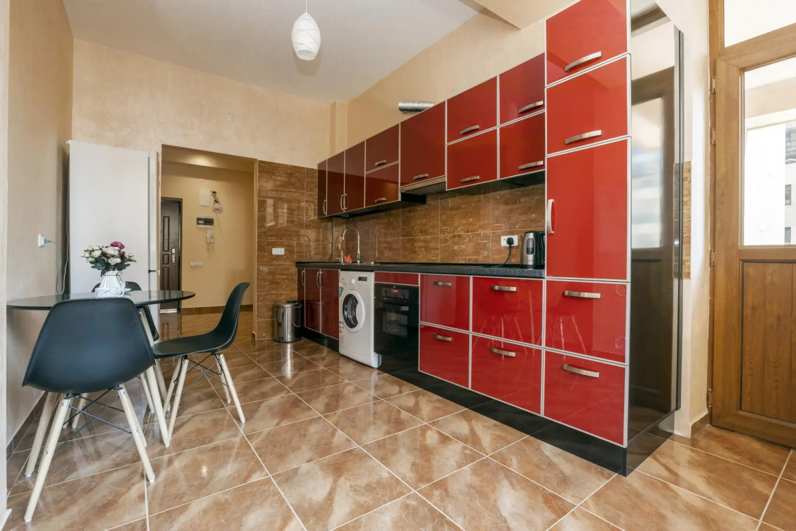 Stay Inn (Стей Инн) на улице Амиряна 4/6