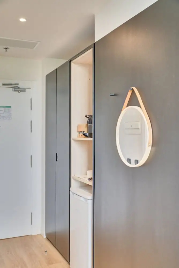 Estudios y Habitaciones Modernas en PAMPLONA, SK