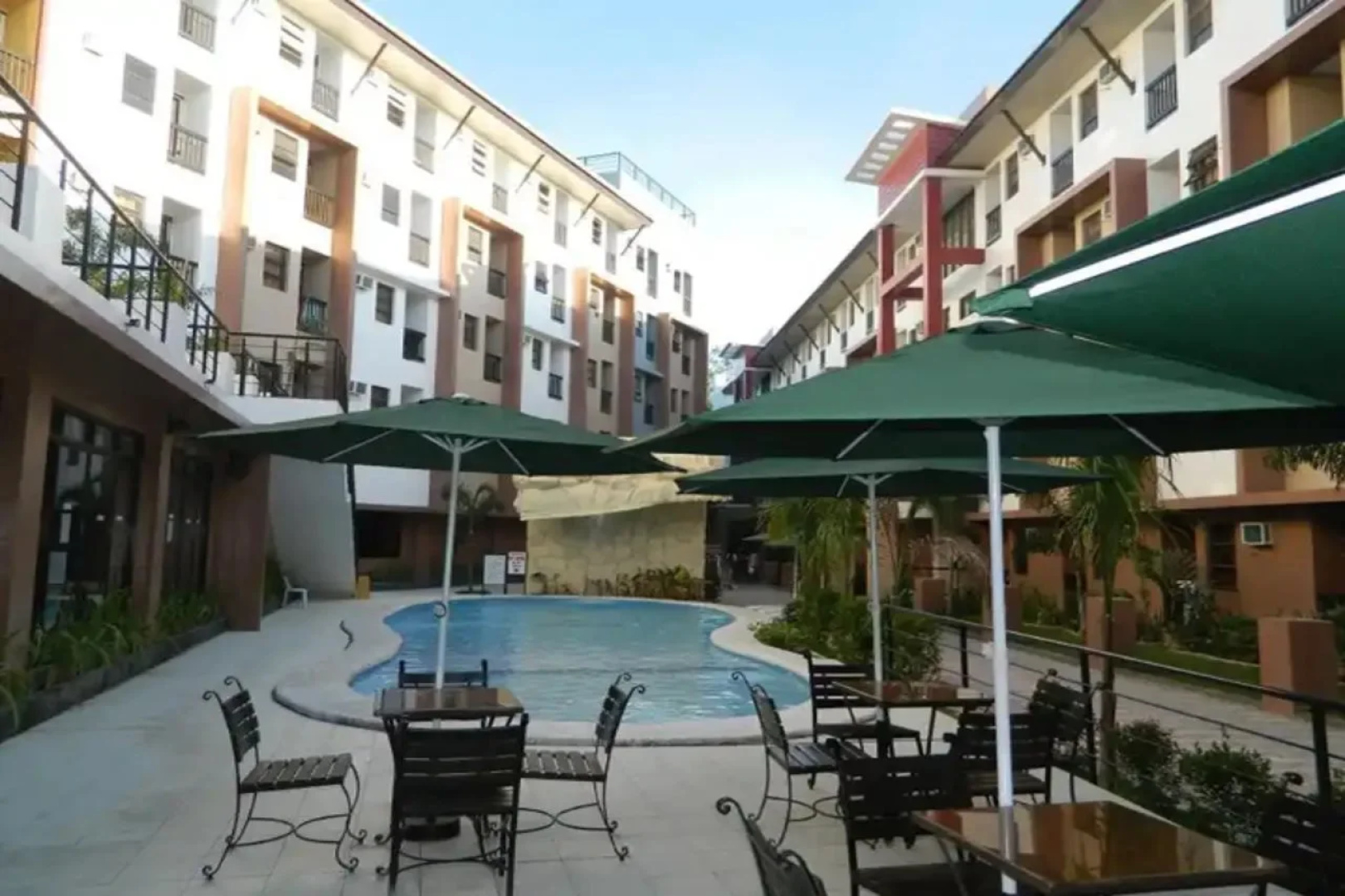 La Carmela De Boracay Resort Hotel