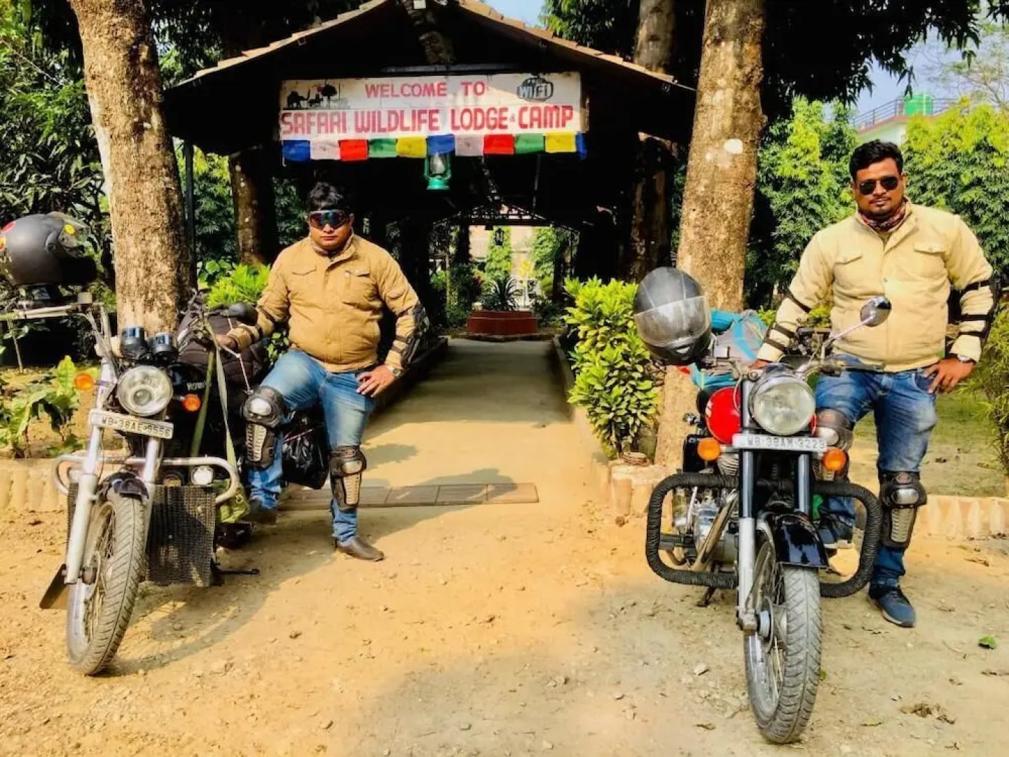 Safari Wildlife Lodge & Camp