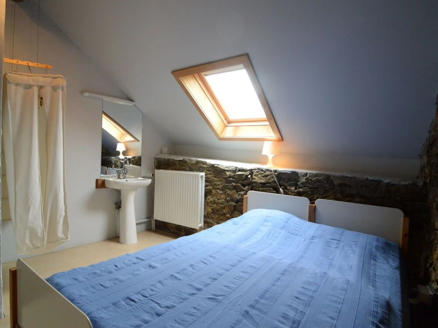 Romantic Cottage in Ferrières With Barbecue