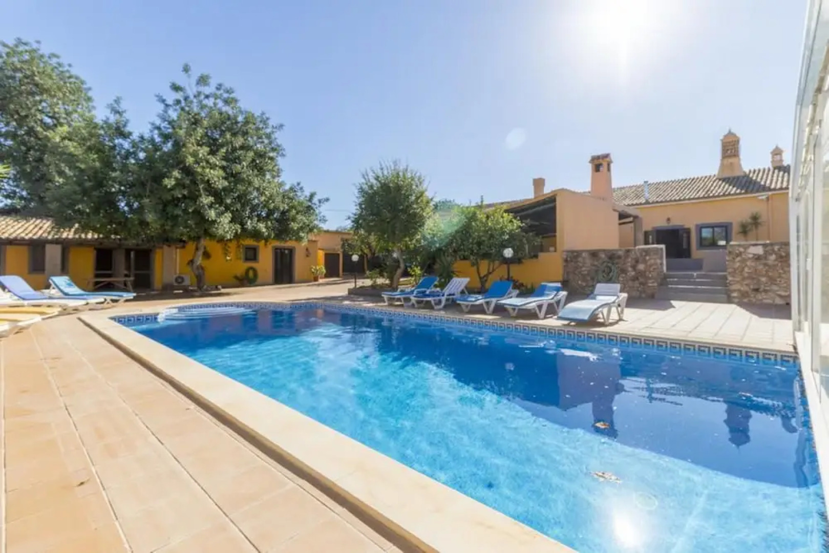 Villa - 7 Bedrooms with Pool and WiFi - 107981
