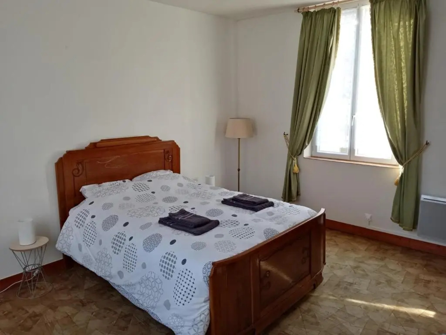 Appartement de ville avec cour privée