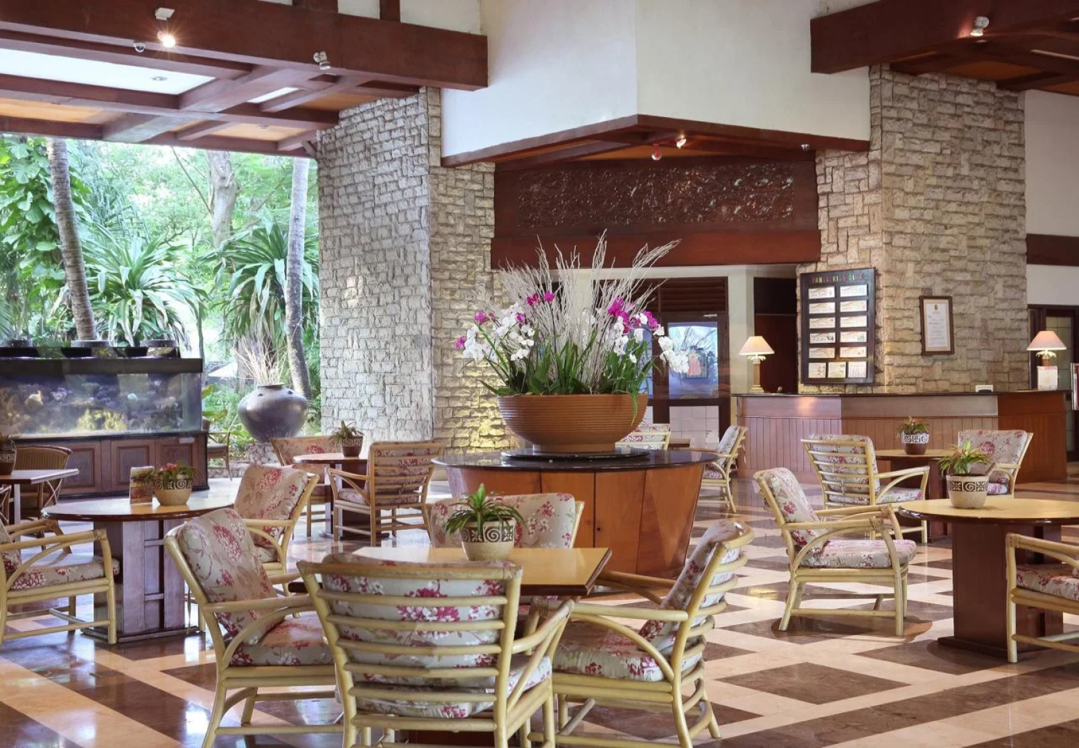 Aryaduta Lippo Village