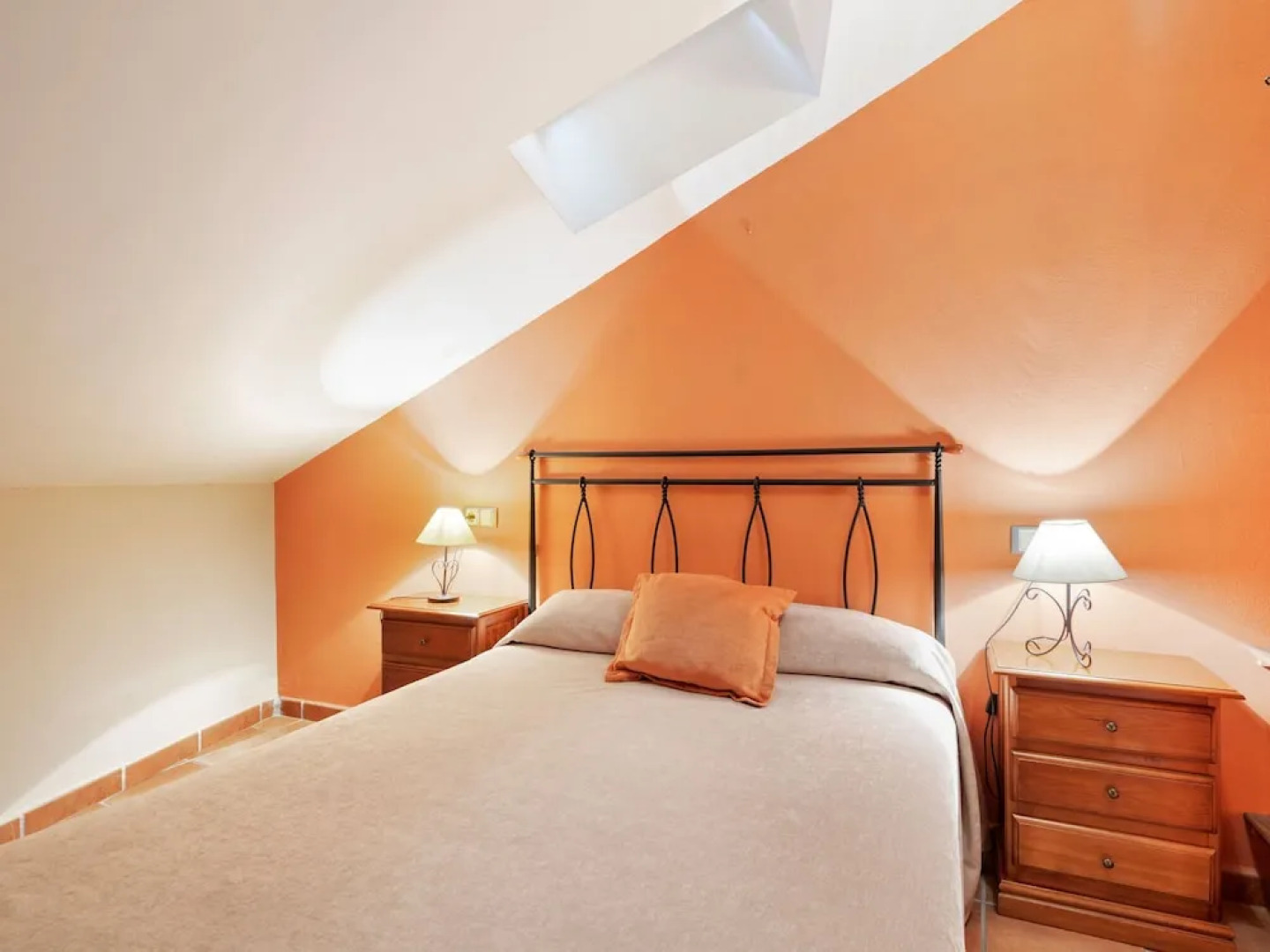 Elegant Apartment in Sierra de Gúdar With Fireplace