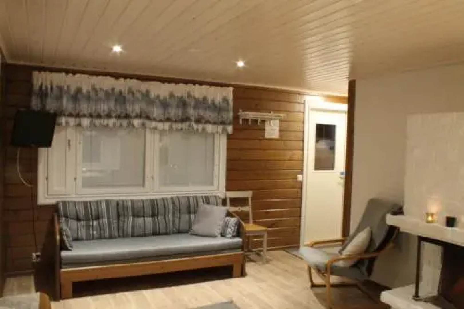 Loma-Vietonen Holiday Village