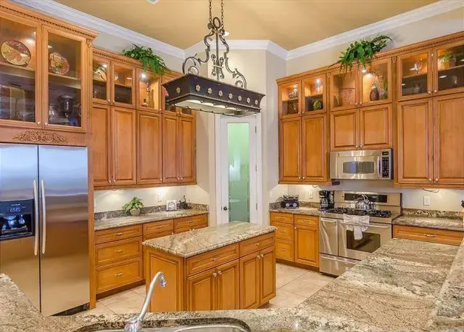 Gathering Court House