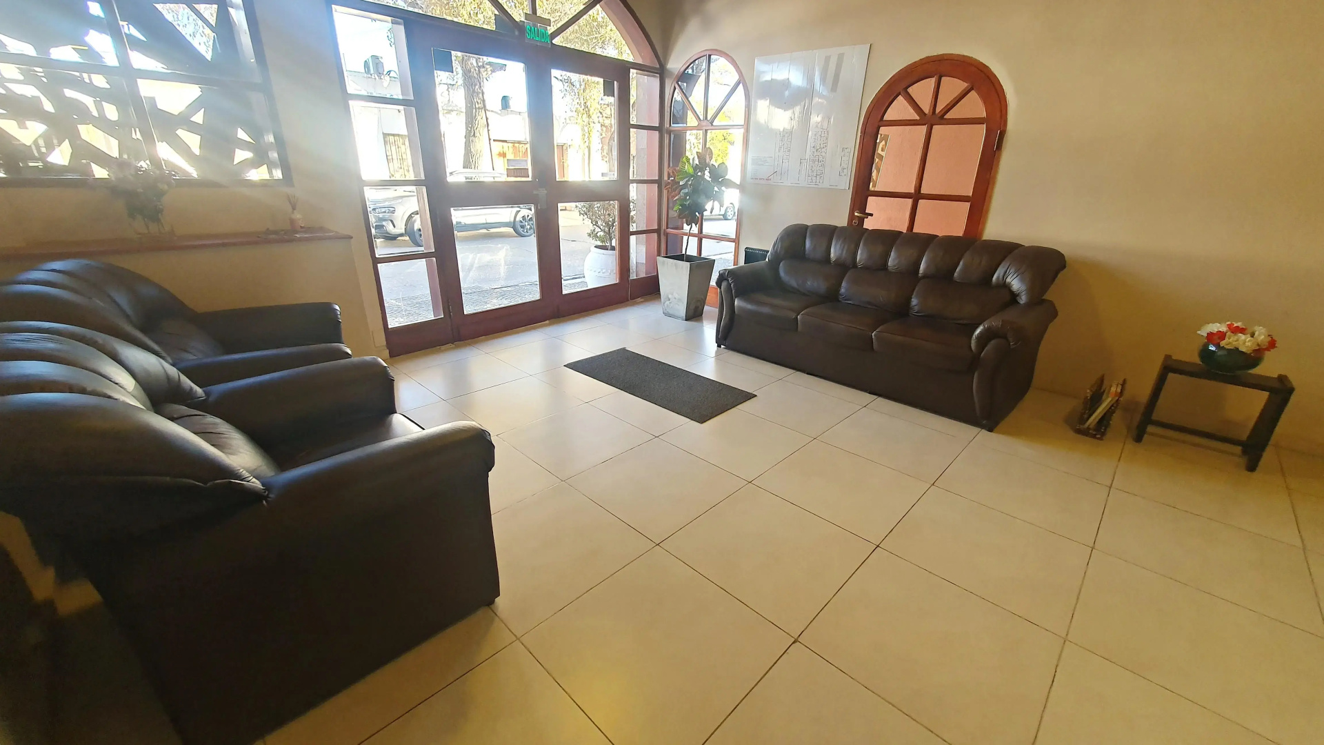 Hotel Pueblo Huarpe