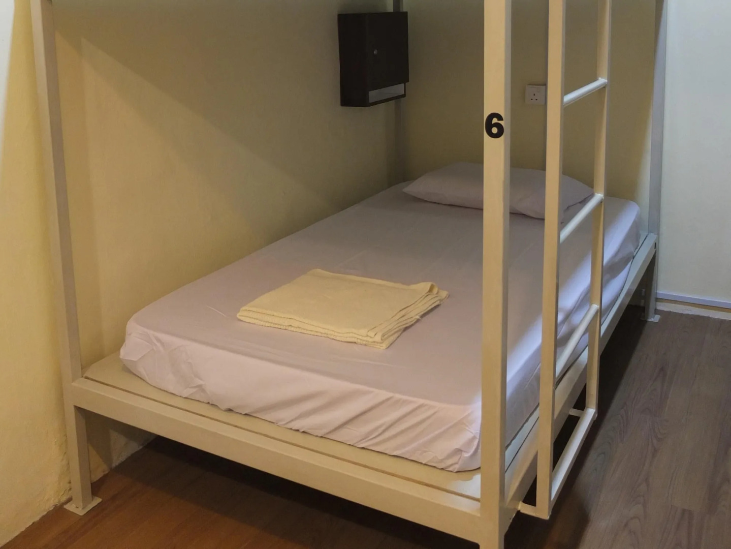 Muntri House - Hostel