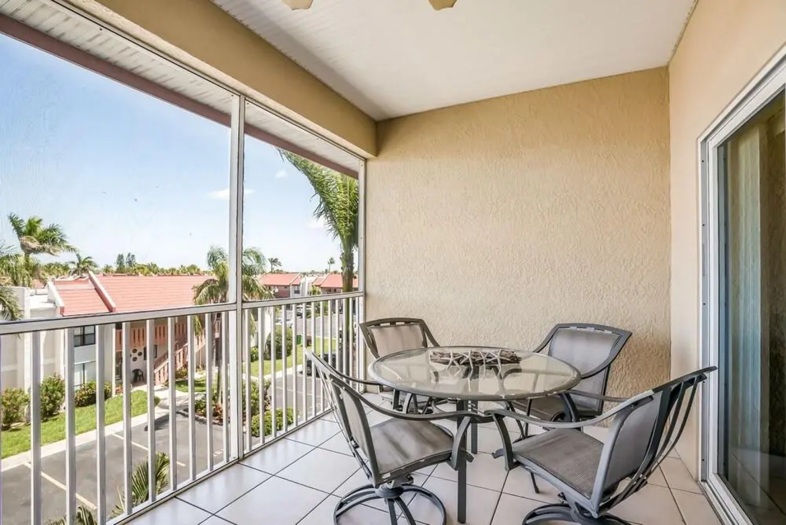 Bradenton Beach Club by RVA