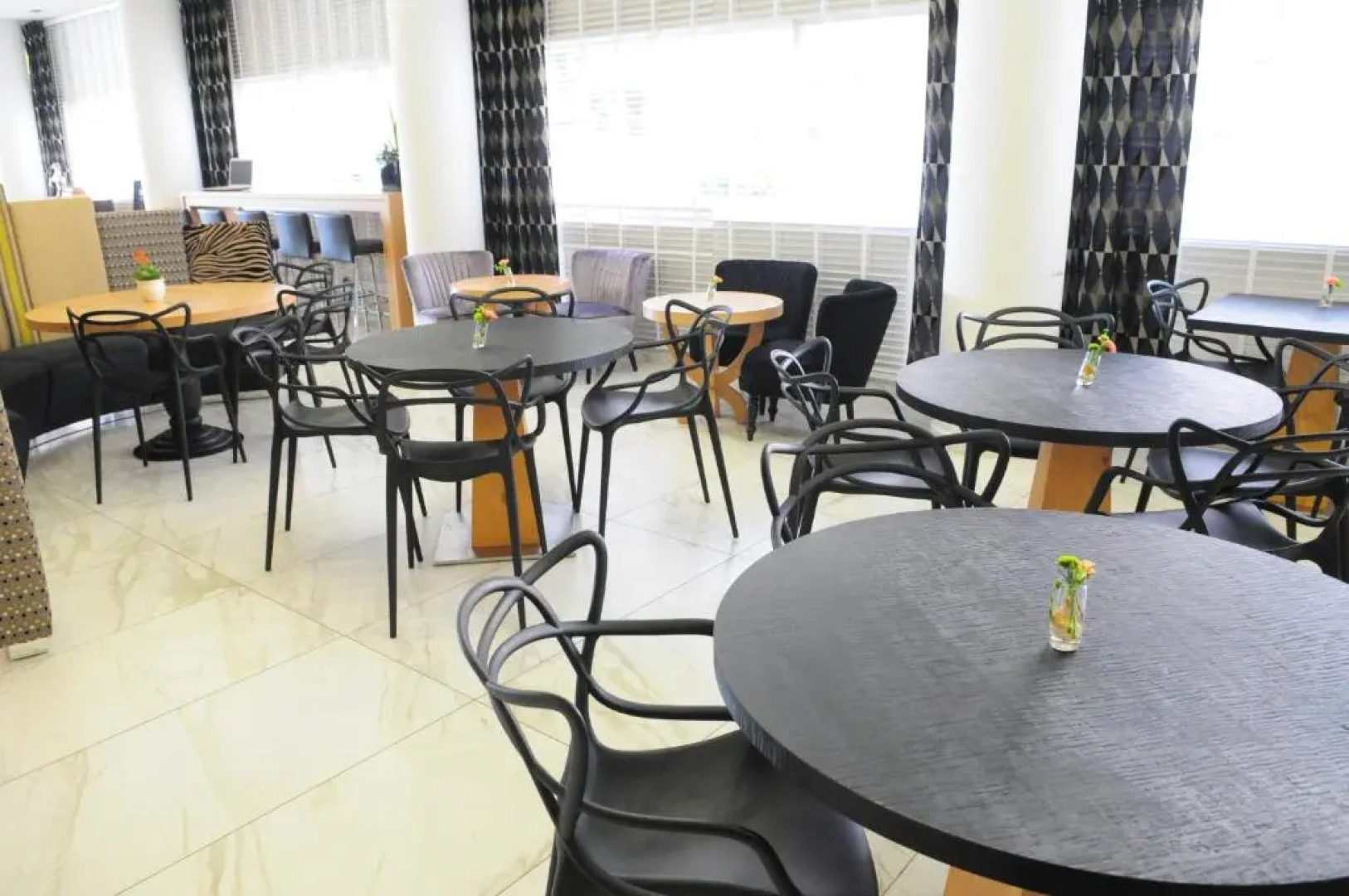 Maxim Hotel Tel Aviv Adults Only (Отель для взрослых)