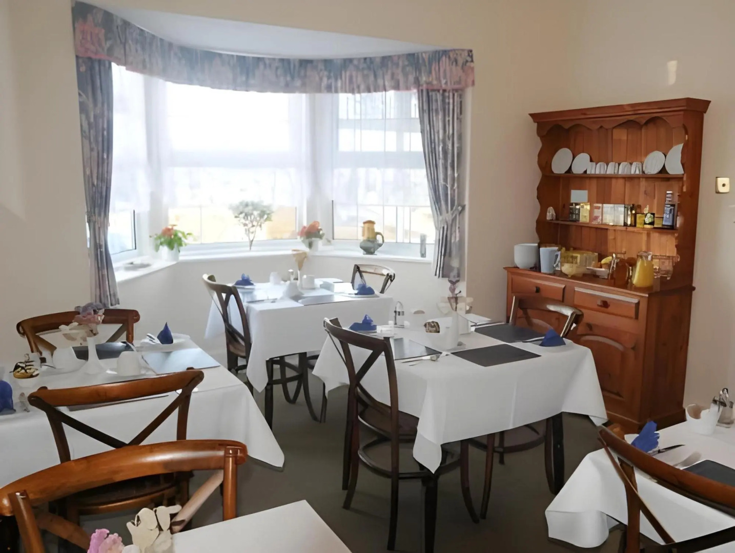 Links Side Guest House