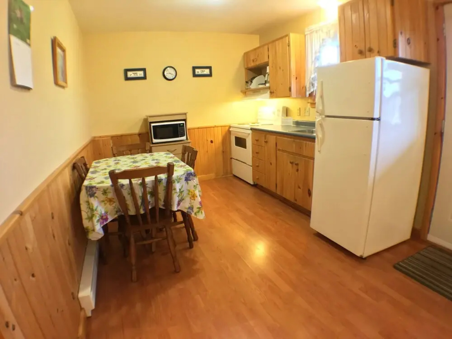 Upper Clements Cottages