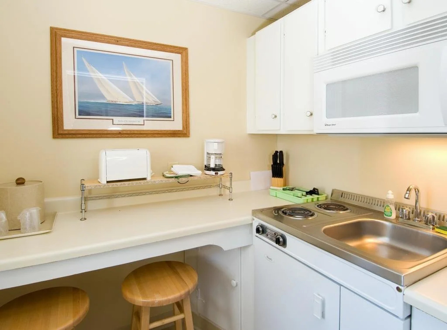 Breezeway Boutique Hotel