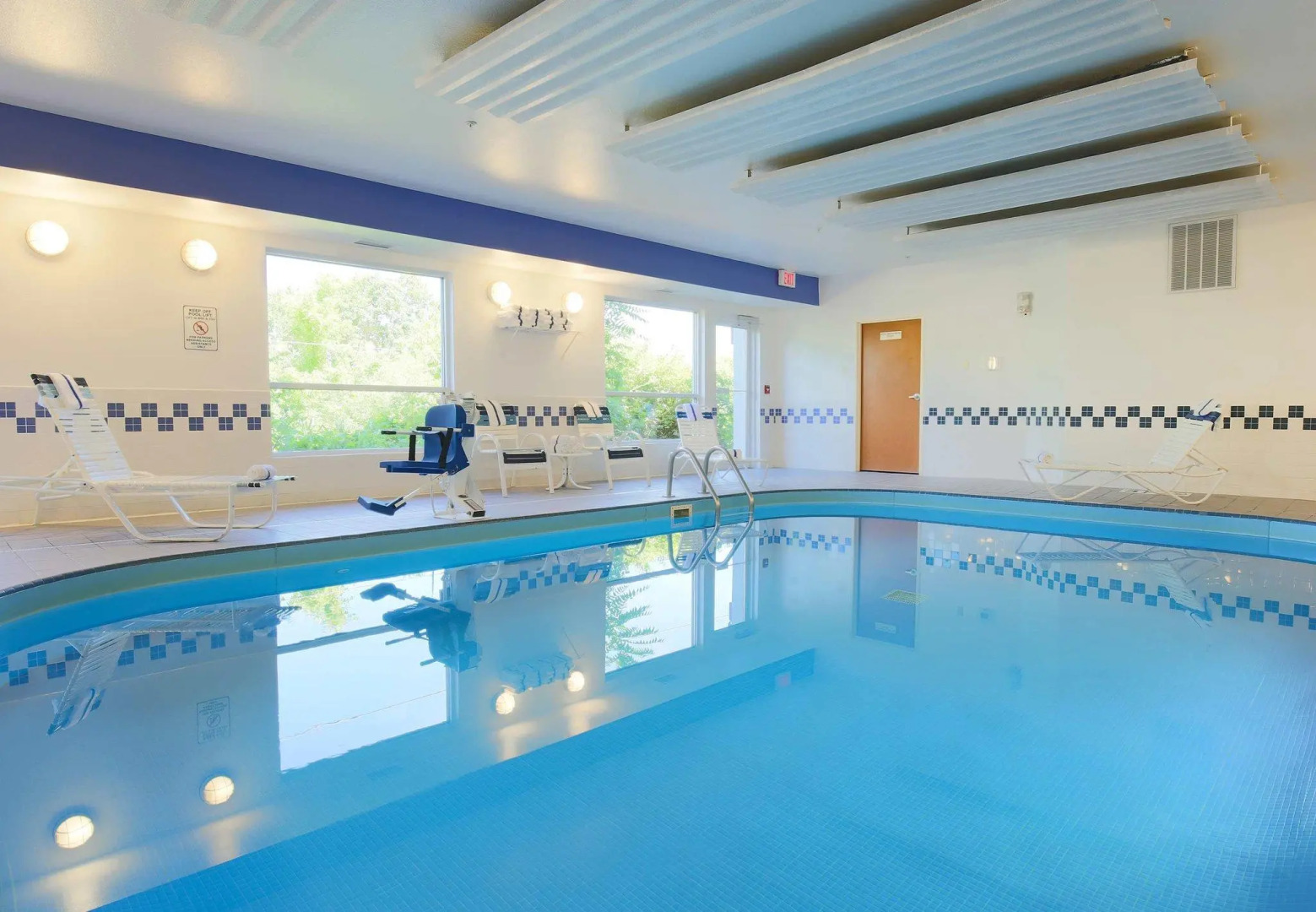 Comfort Inn & Suites Zanesville City Center