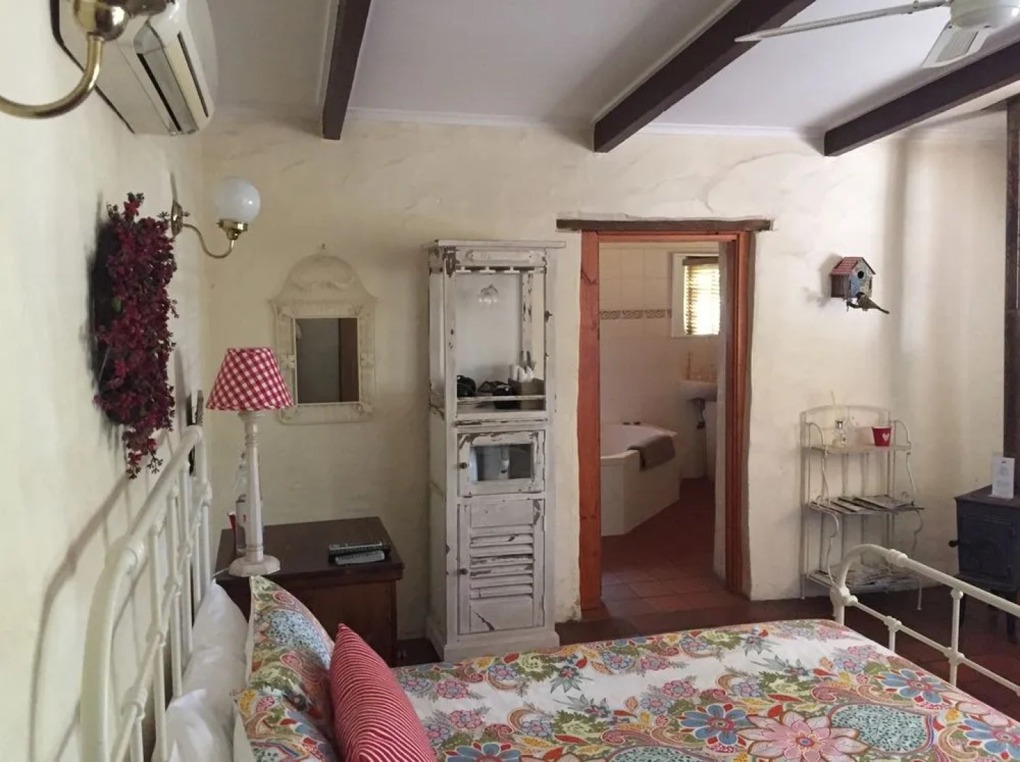 Mellers of Auburn Cafe and Accommodation