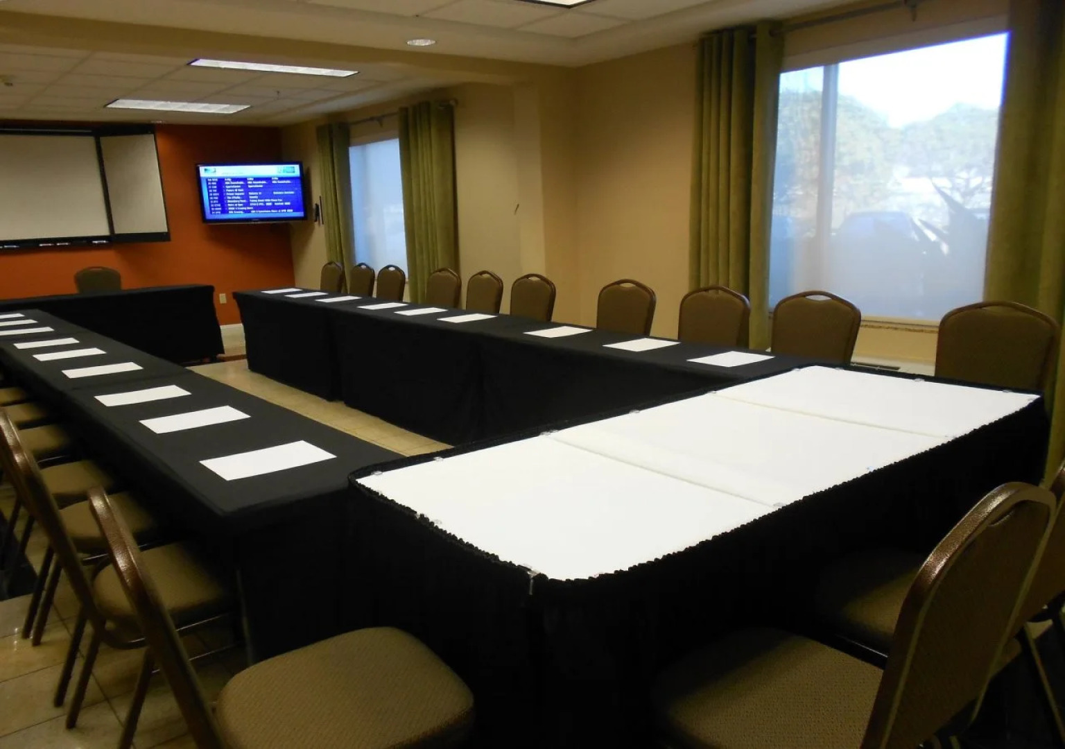 Holiday Inn Express Fremont-Milpitas Central by IHG