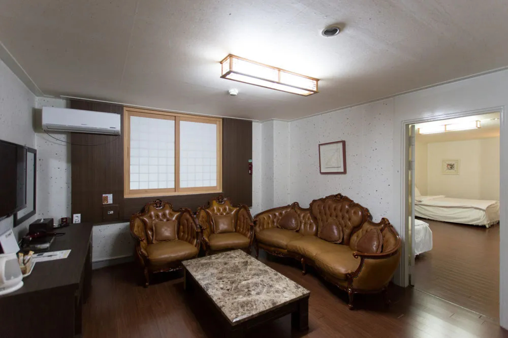 Jeonju Hansung Tourist Hotel