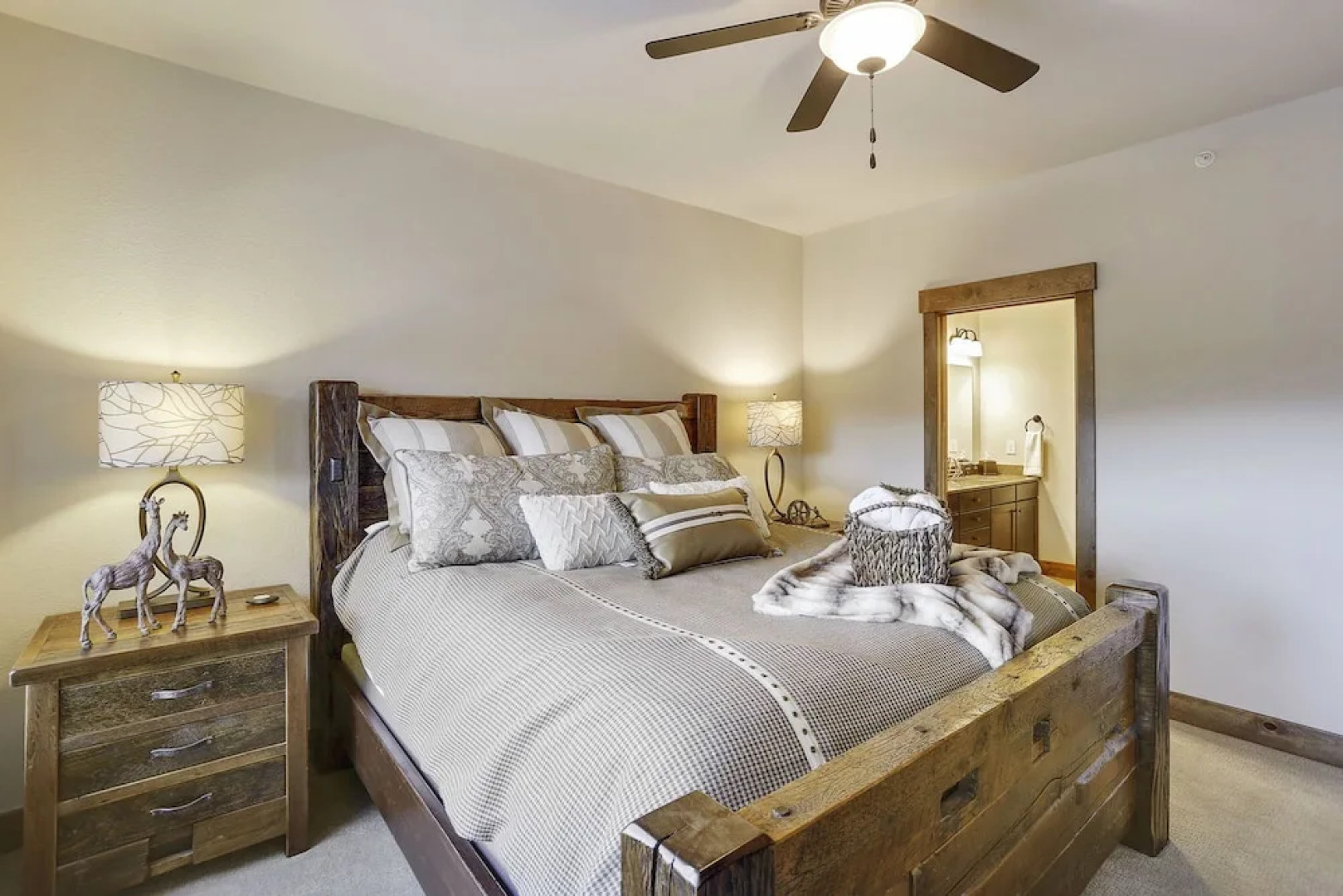 Rendezvous Lookout Point Luxury Chalets by Winter Park Escapes