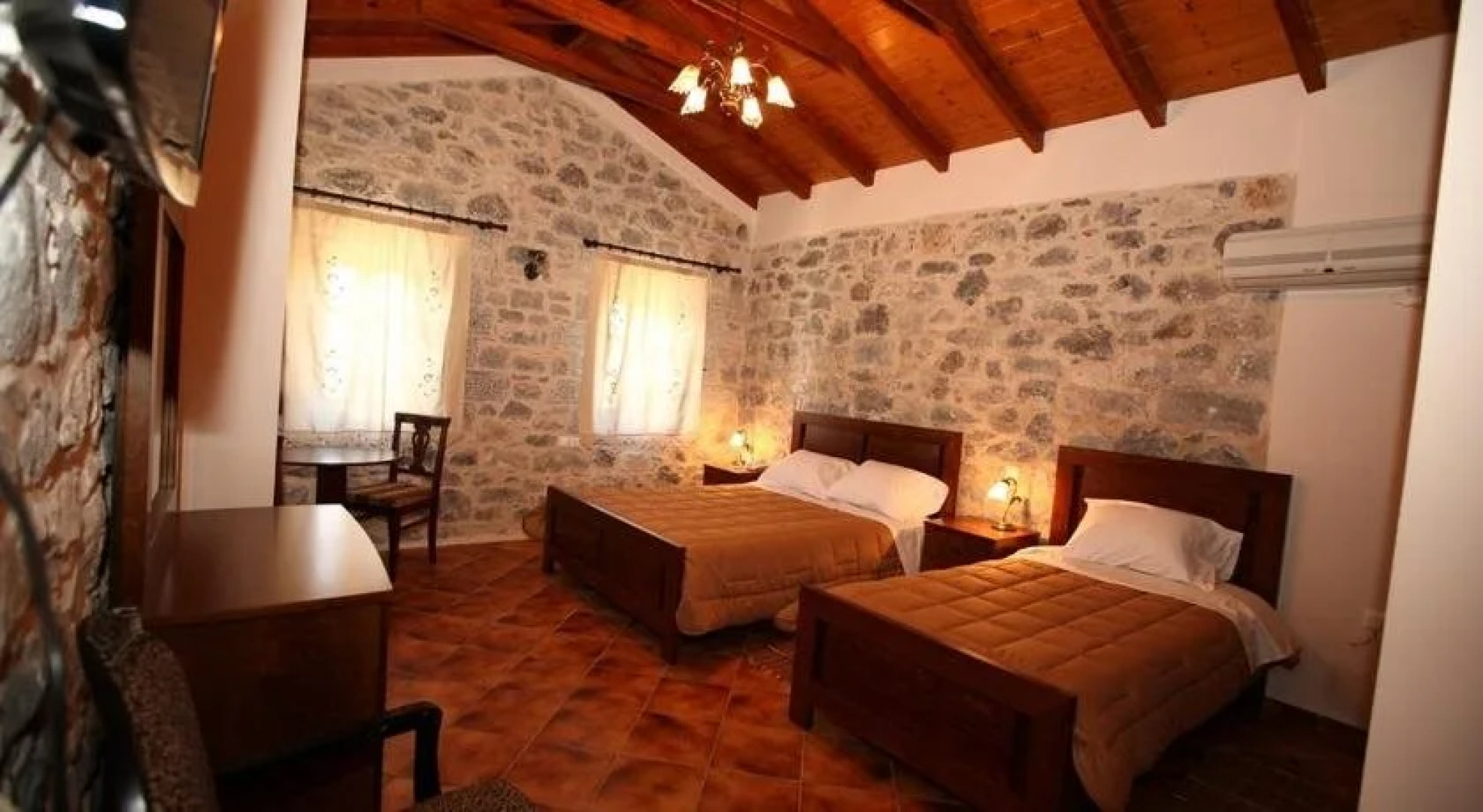 Vasilios Apartments Hotel