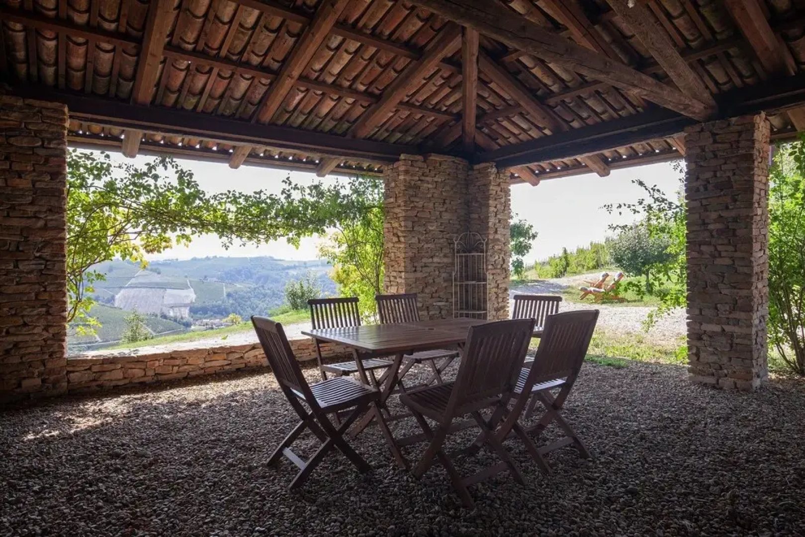 The Grape Pergola House