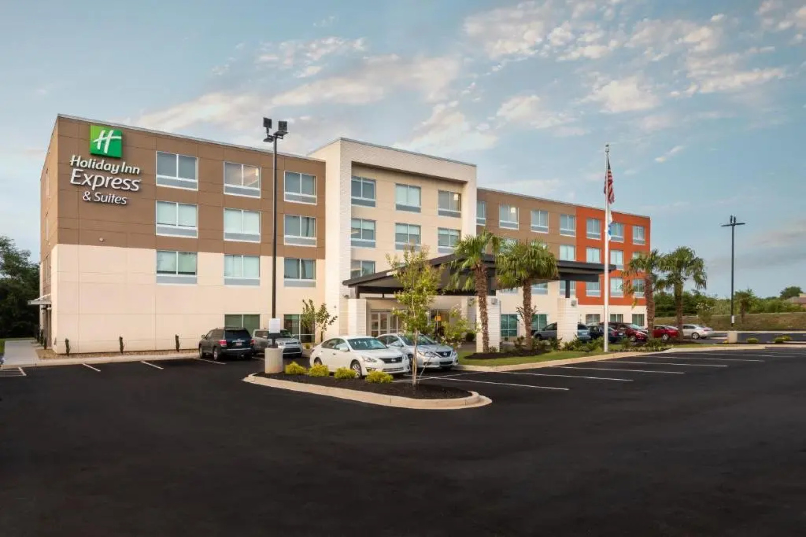 Holiday Inn Express & Suites Greenville S- Piedmont by IHG