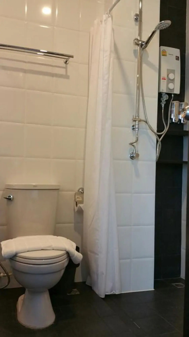 Phuket Airport Place