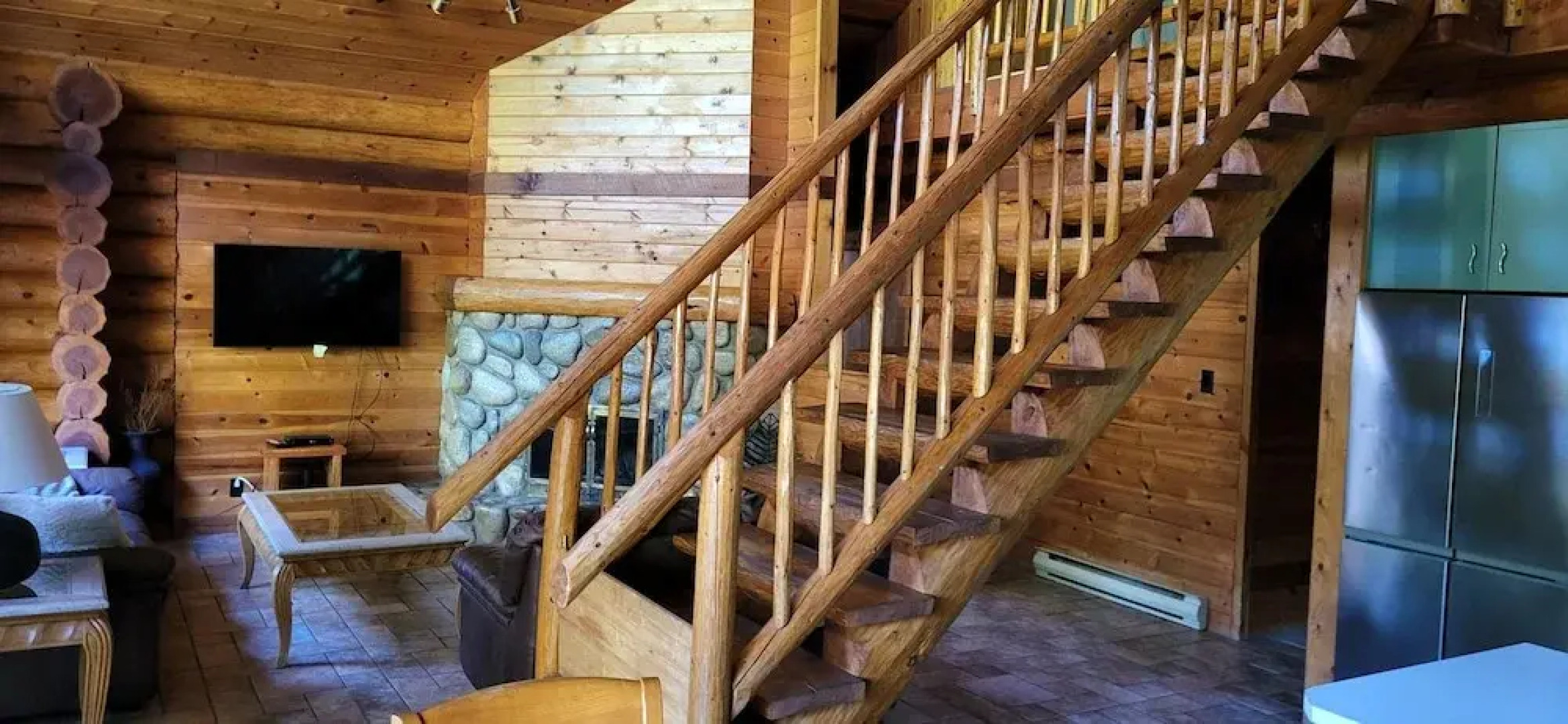 Riverbend Cottages & RV Resort