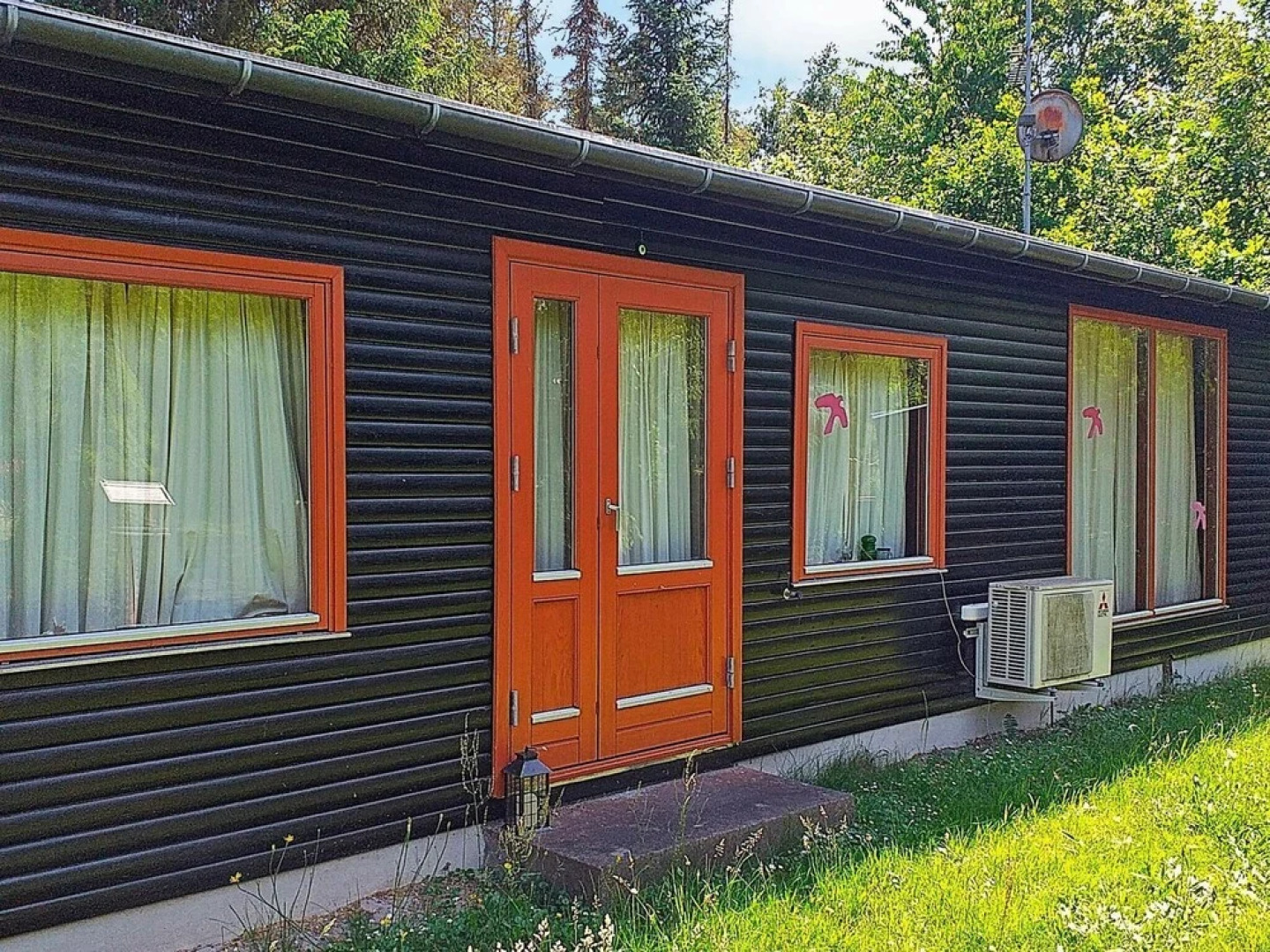 Exotic Holiday Home in Højby With Terrace