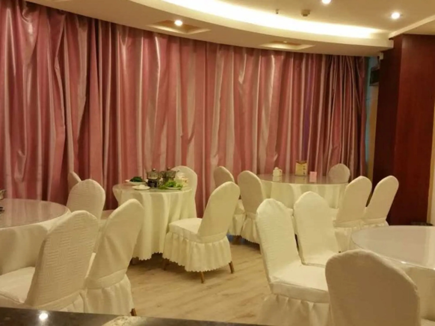 GreenTree Inn Huaian Chuzhou Avenue Zhou Enlai Memorial Hall Hotel