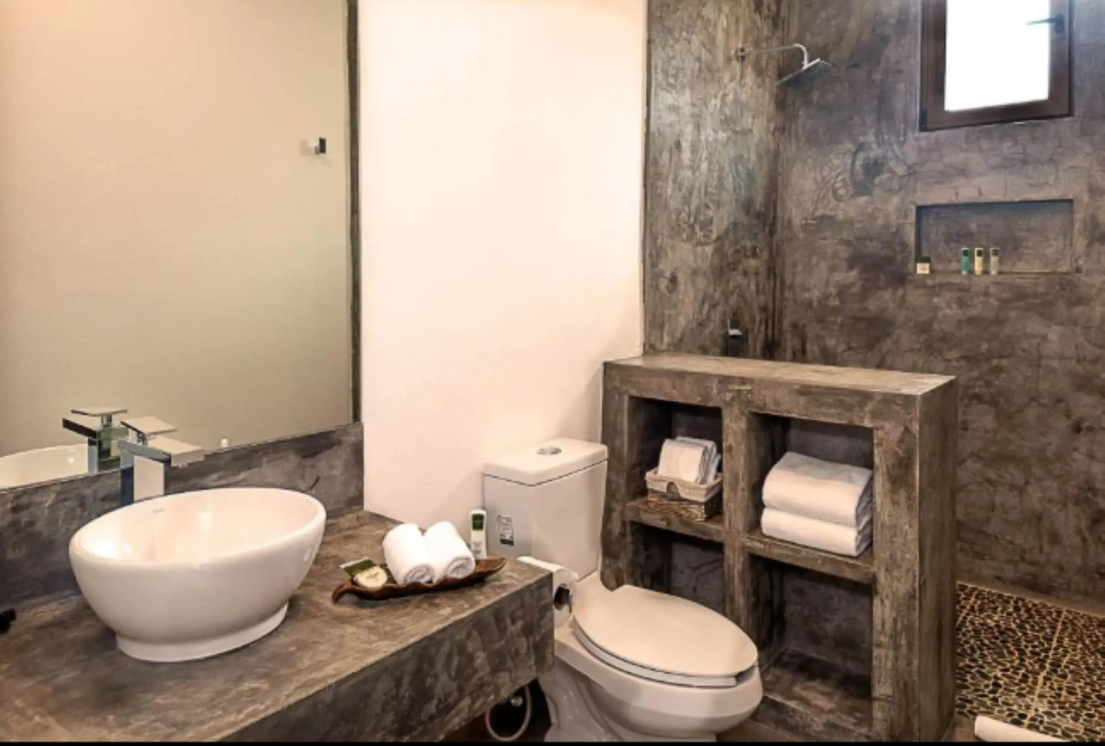 Ysuri Sayulita - Beachfront Hotel