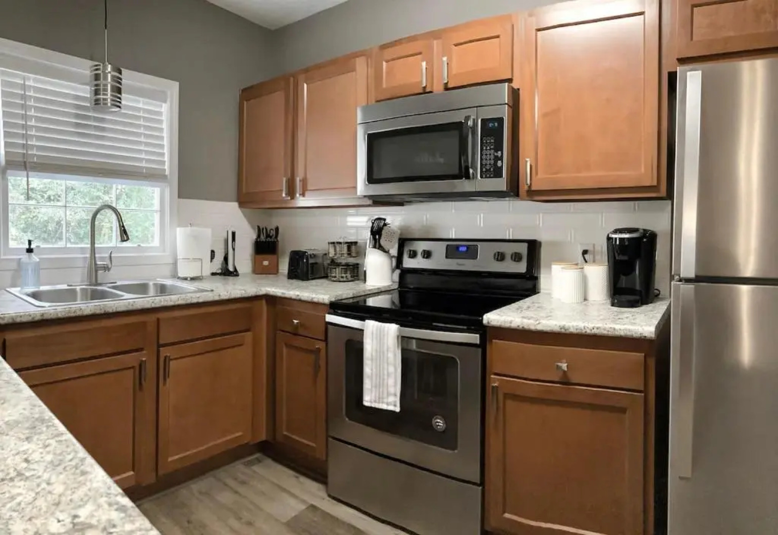 The Cottage House - Family Friendly Close to GSU