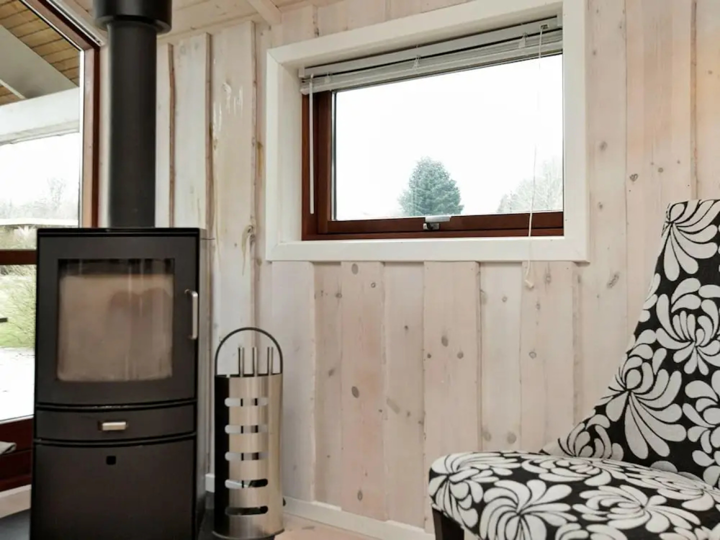 6 Person Holiday Home in Ansager