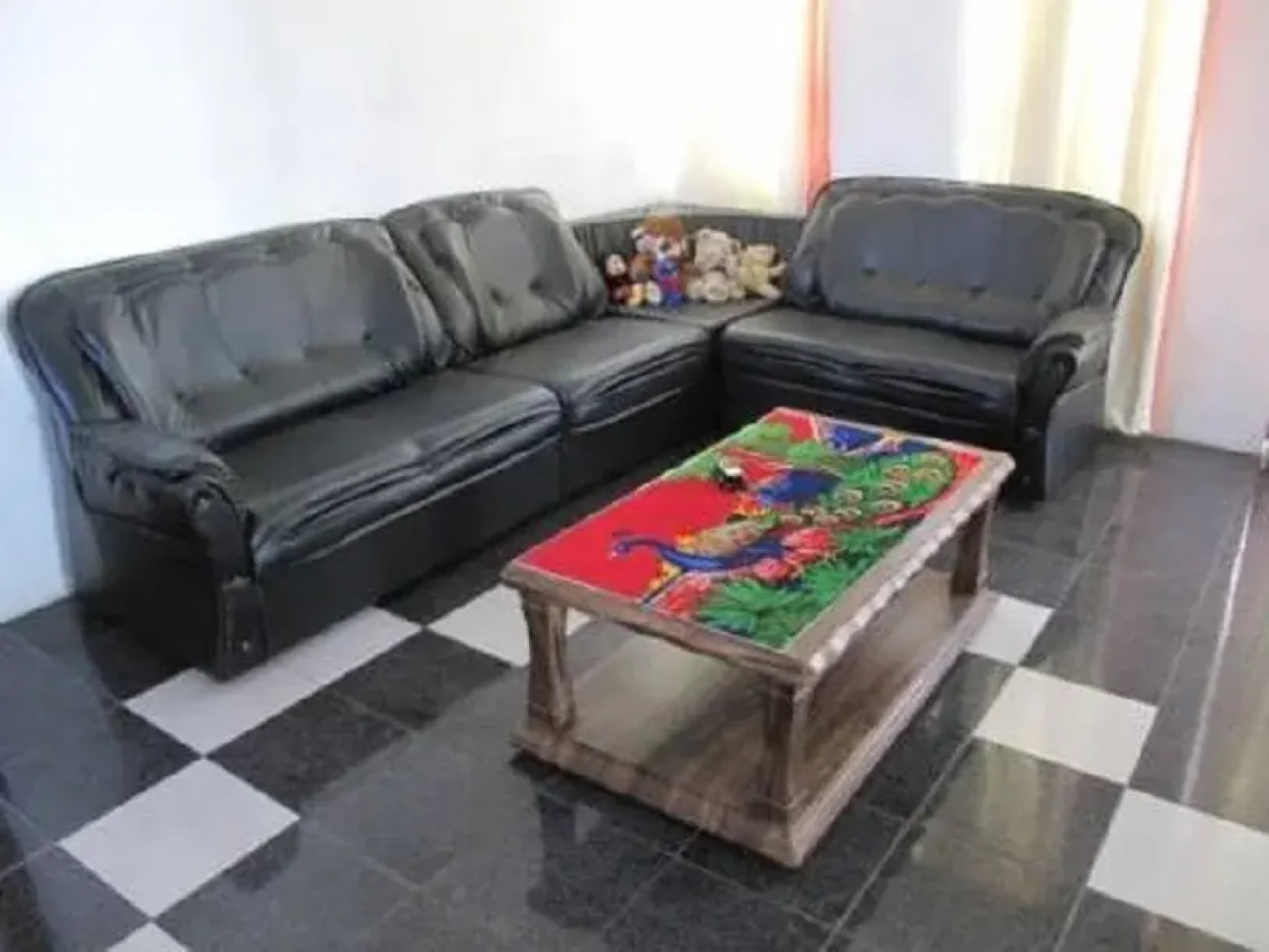 Ucha Guest House / Chambres D'hotes