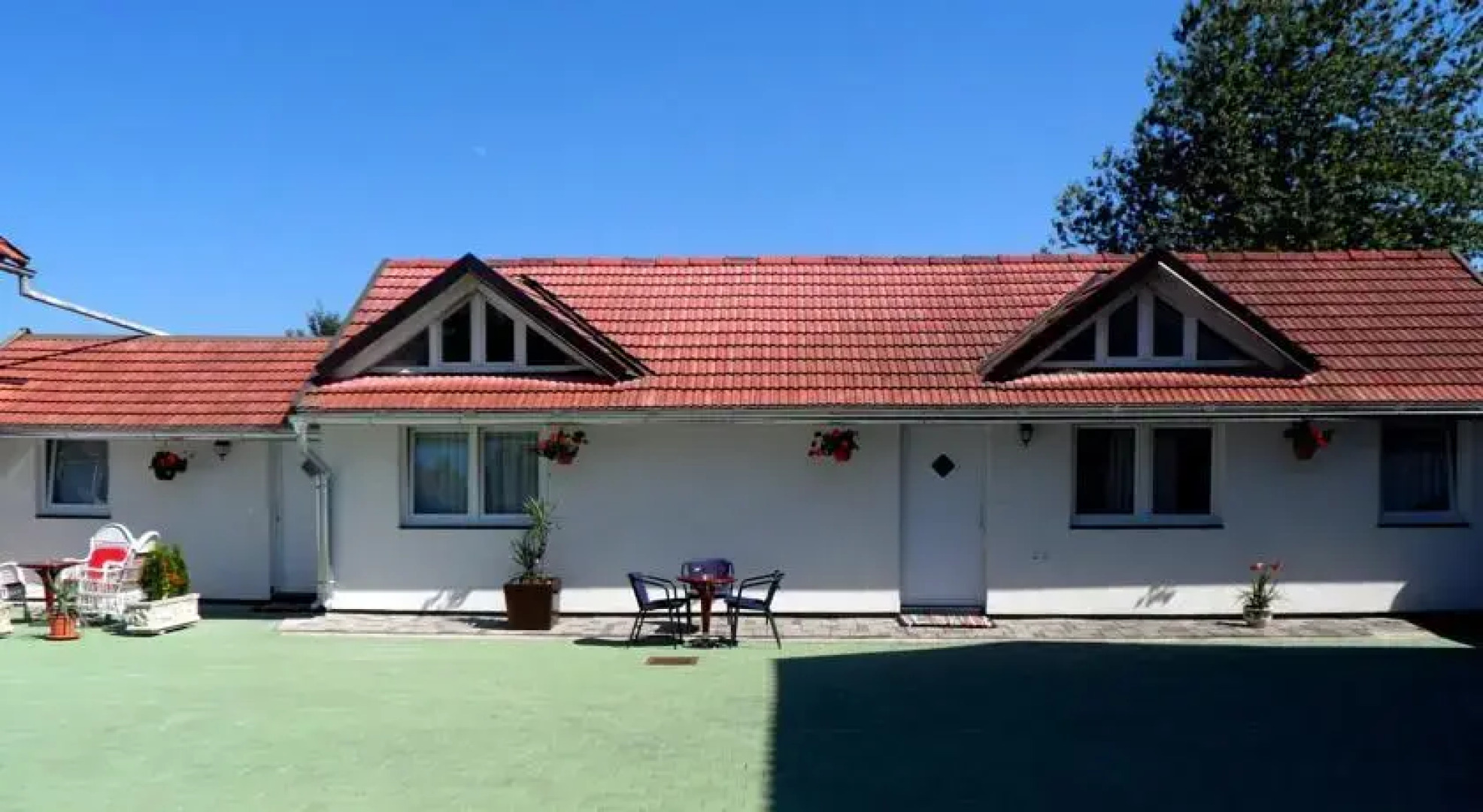 Apartments Jurašić