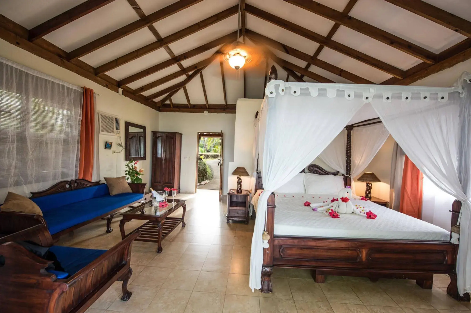 Popa Paradise Beach Resort