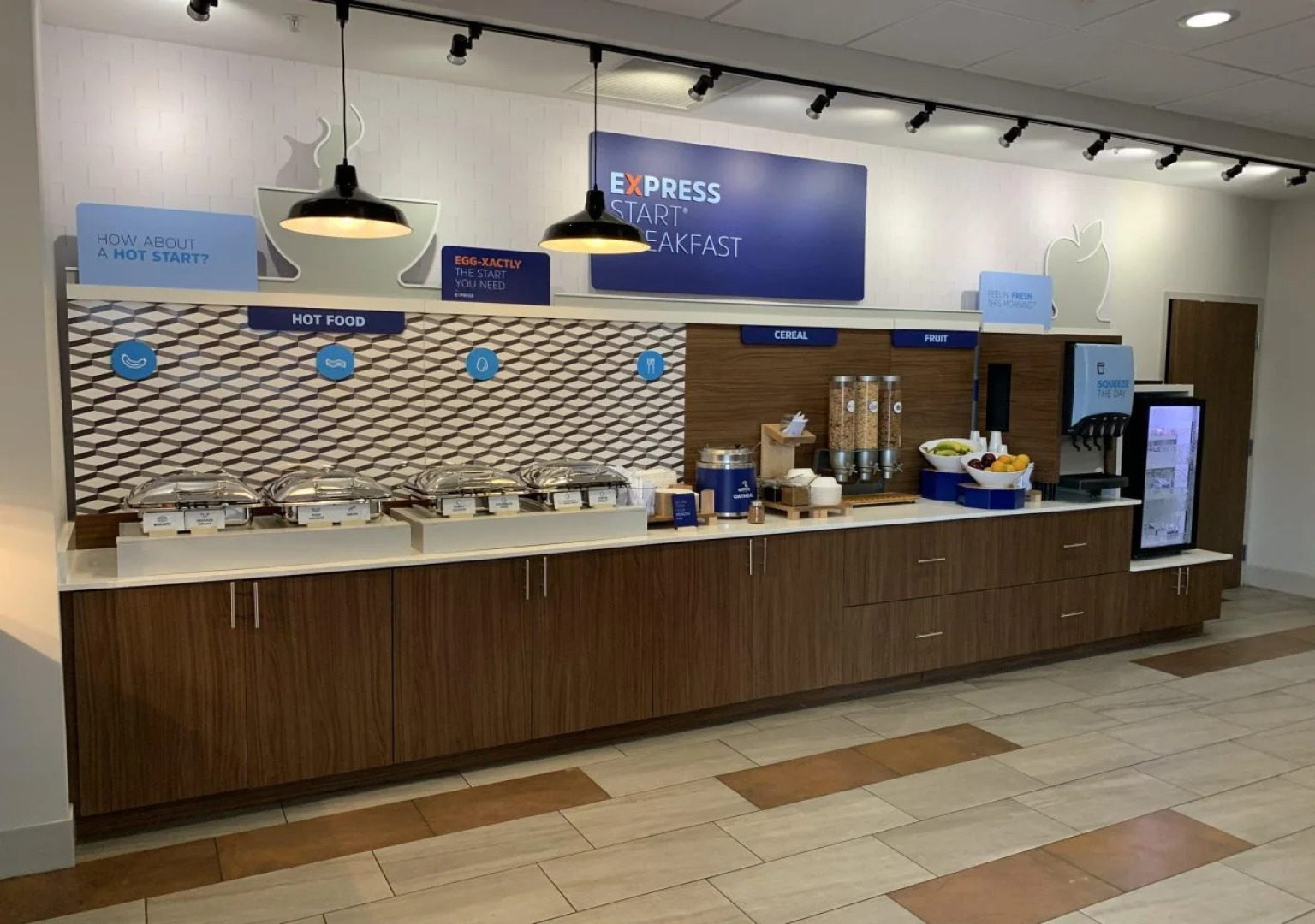 Holiday Inn Express & Suites Moore by IHG