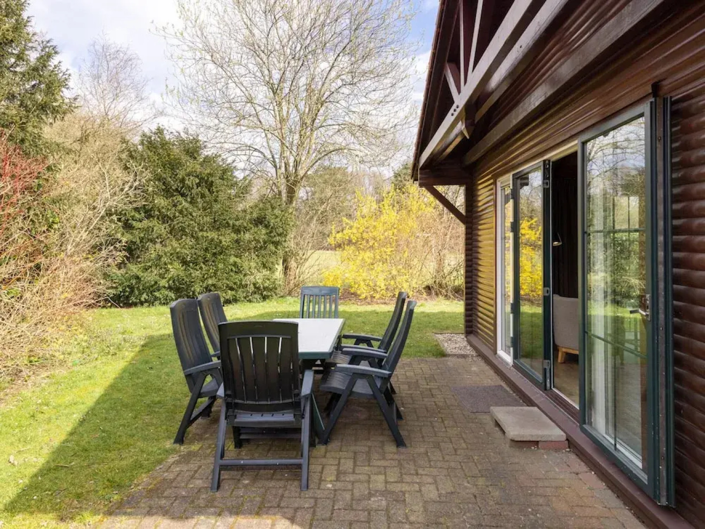 Bungalow in Veluwe Near Harderwijk