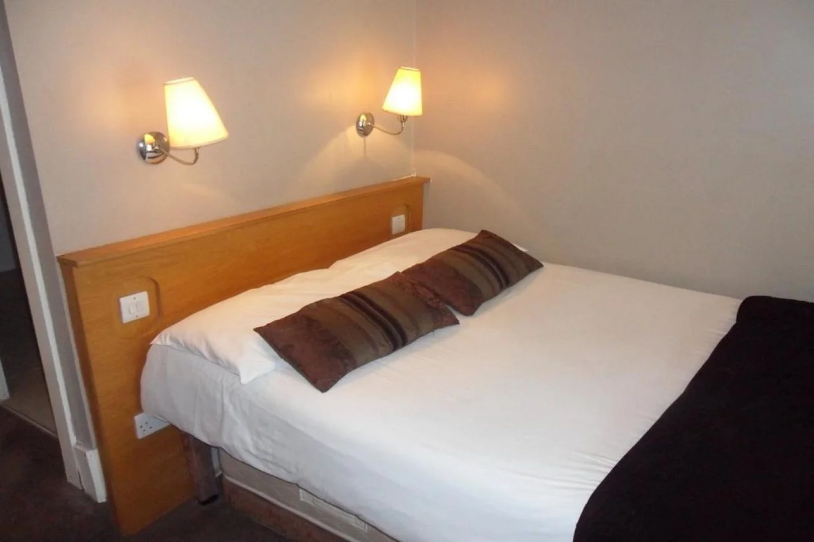 Leeson Inn Downtown
