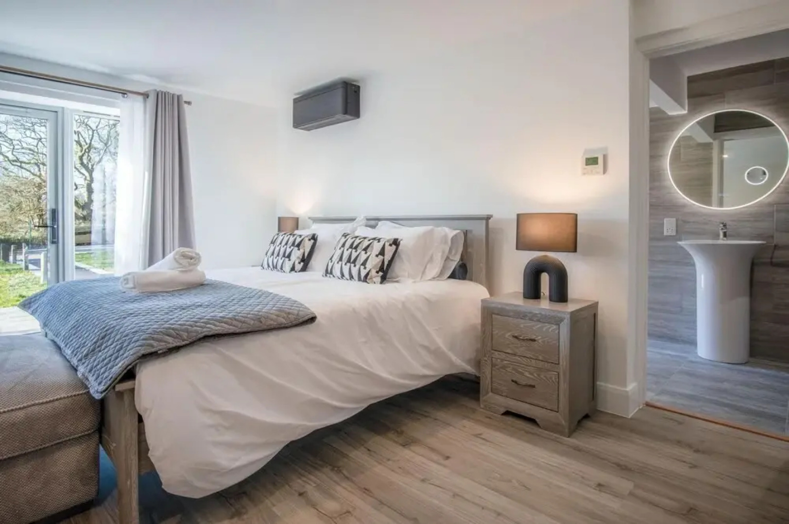 Room 10 - The Sleeping Giant - Pen Y Cae Inn