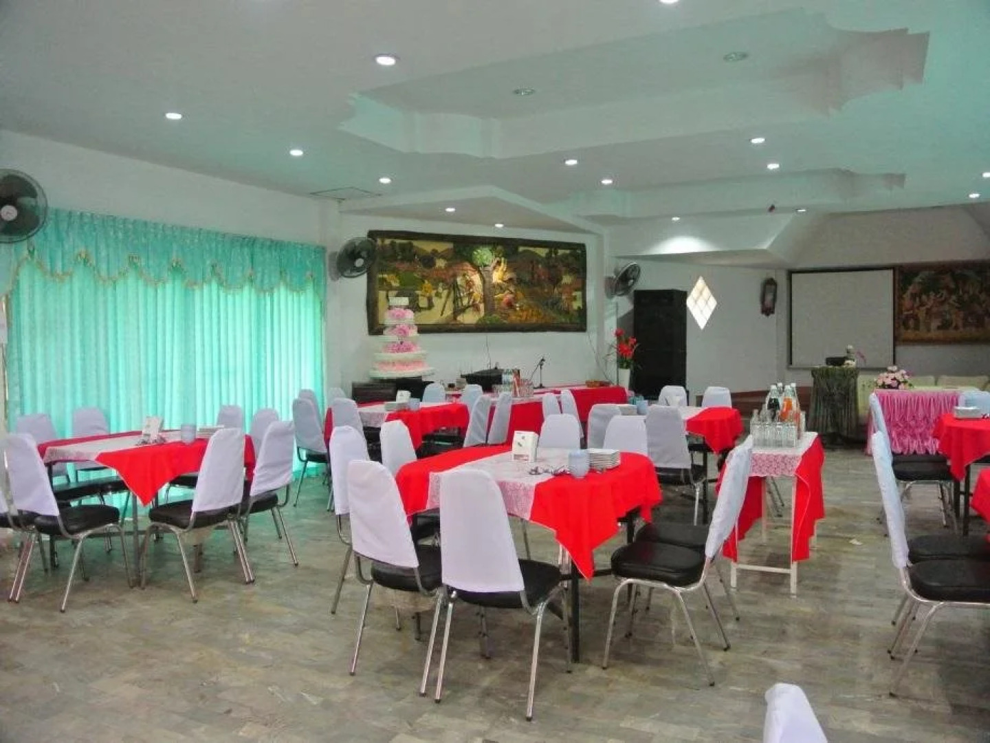 Baansuan Restaurant and Resort