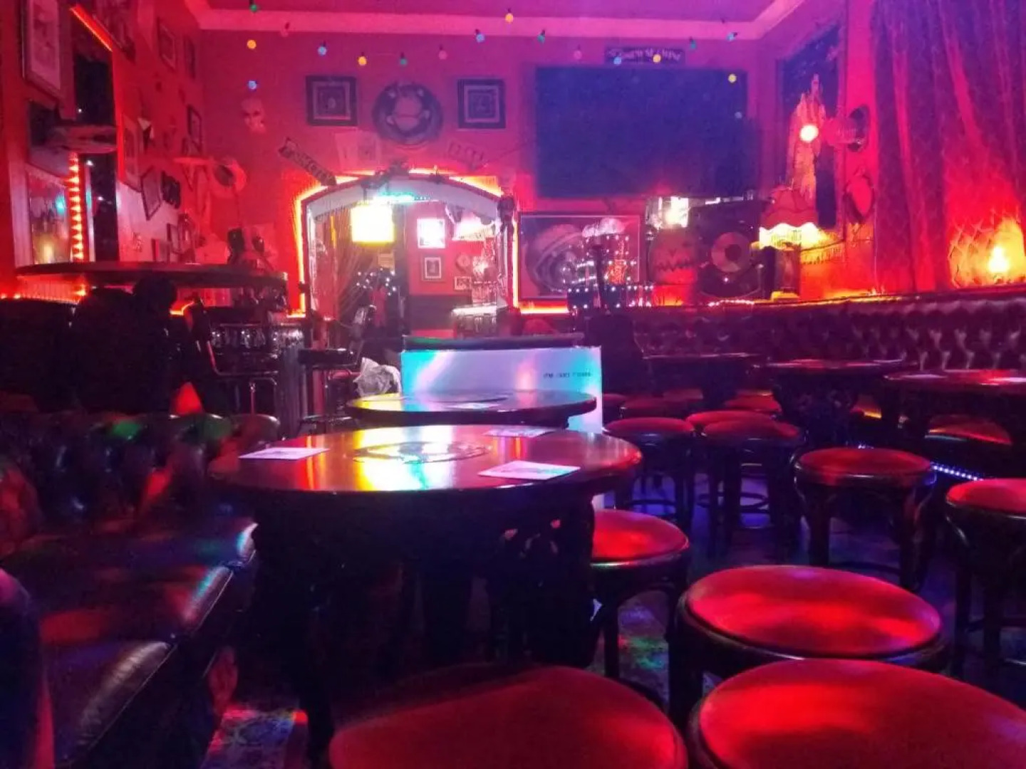 Cadillac Kustomz Guest House