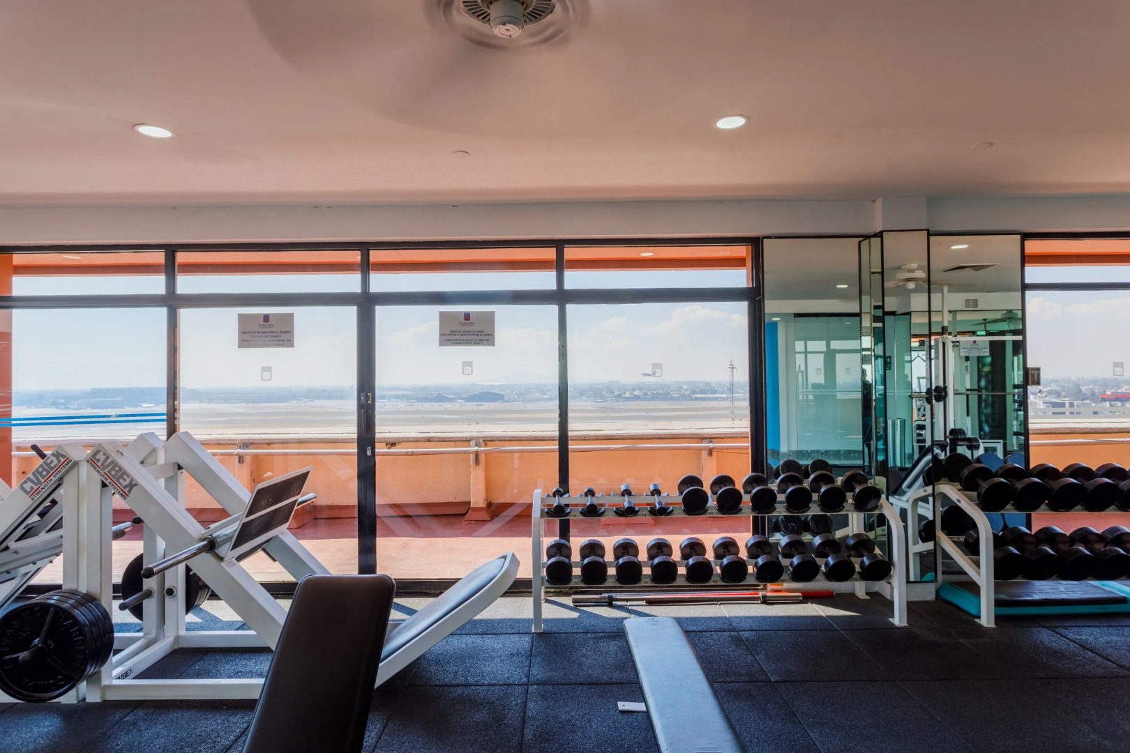 Отель Camino Real Aeropuerto Mexico